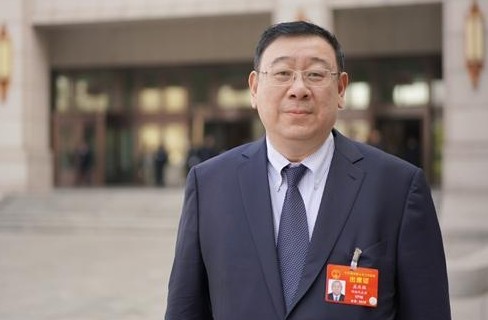 國網(wǎng)湖南省電力有限公司董事長、黨委書記 孟慶強(qiáng):推動(dòng)電池儲(chǔ)能產(chǎn)業(yè)發(fā)展 助力實(shí)現(xiàn)碳達(dá)峰、碳中和目標(biāo)