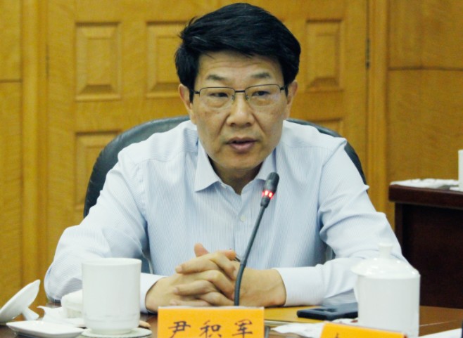 國網(wǎng)浙江省電力有限公司董事長、黨委書記  尹積軍：以“一體四翼”發(fā)展布局落地實踐 推動浙江高質(zhì)量實現(xiàn)碳達峰