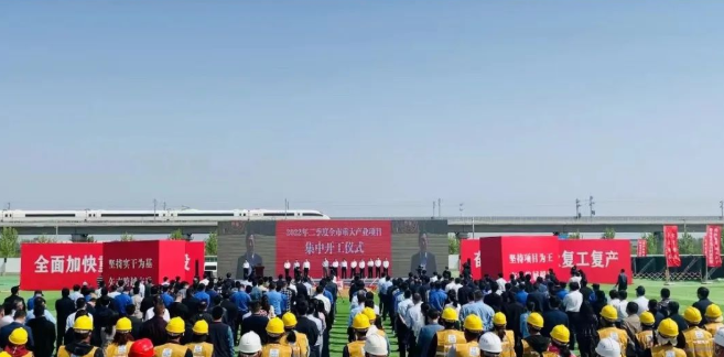 東方日升、晶科、阿特斯同時(shí)擴(kuò)產(chǎn)！