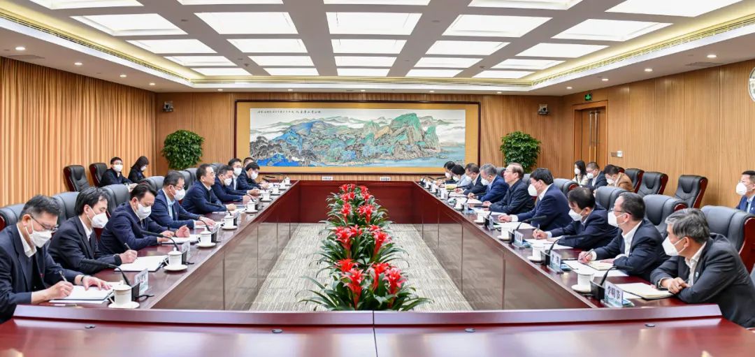 鄒磊、劉明勝與國家電網(wǎng)董事長辛保安、總經(jīng)理張智剛會談