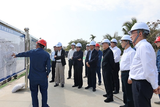 華能集團外部董事到海南分公司及昌江、石島灣核電基地調(diào)研