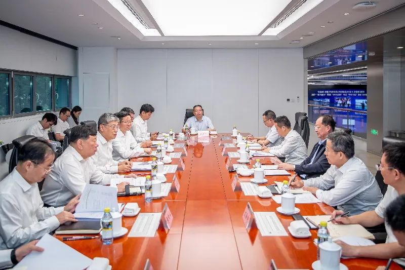 國家能源集團黨組書記、董事長劉國躍會見湖南省委副書記、省長毛偉明