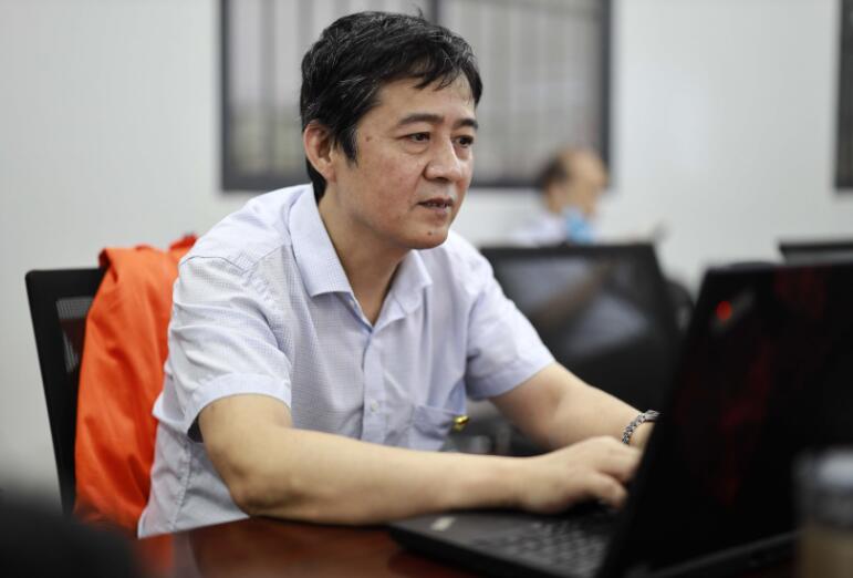 勇攀“水電珠峰”——記國務(wù)院特殊津貼專家、能建首批“一級技術(shù)專家”和“優(yōu)秀創(chuàng)新家”陳強(qiáng)