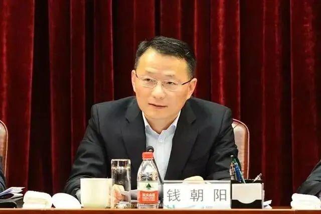錢朝陽任中國南方電網(wǎng)有限責(zé)任公司董事總經(jīng)理、黨組副書記