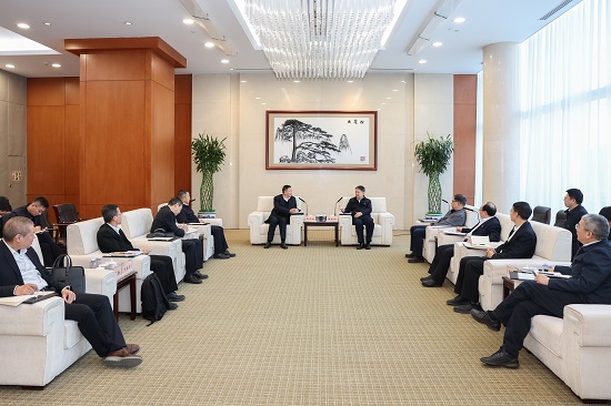 溫樞剛鄧建玲會見中廣核集團董事長楊長利、總經(jīng)理高立剛