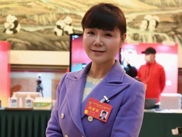 四川省政協(xié)委員李佳蔚：四川要優(yōu)化碳產(chǎn)品、參與碳交易，不斷完善碳設(shè)施