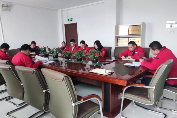 內(nèi)蒙古電力集團烏海千里山供電公司：嚴明紀律，廉潔過節(jié)