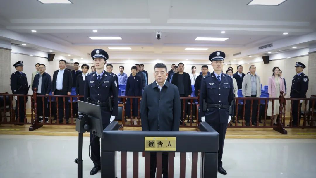 受賄2.16億！三峽集團(tuán)原董事長(zhǎng)曹廣晶被判無(wú)期徒刑