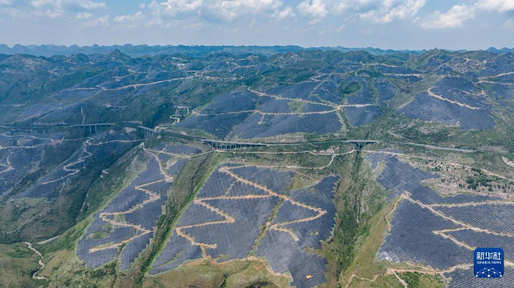 貴州關嶺盤江百萬千瓦級光伏基地項目一期實現全容量并網發(fā)電