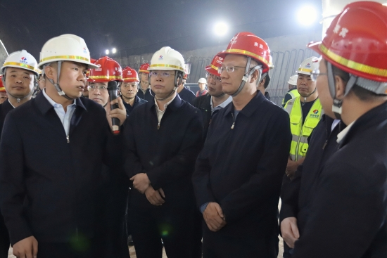 中國電建黨委副書記、總經(jīng)理王斌赴高原重大項(xiàng)目調(diào)研指導(dǎo)工作 宣講黨的二十屆三中全會(huì)精神