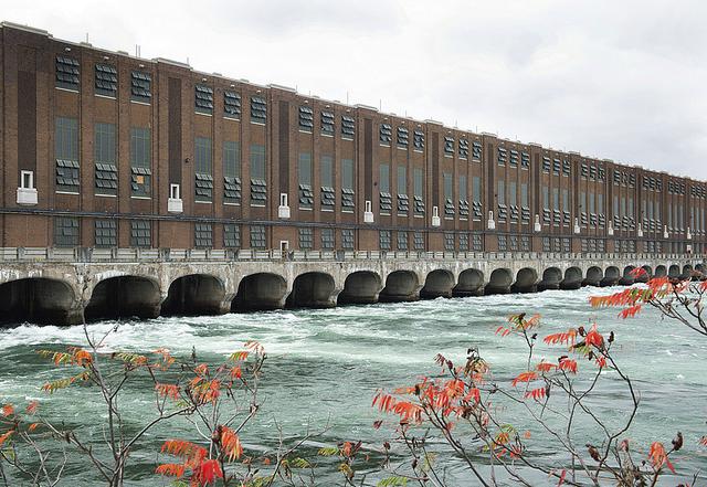 極端天氣殃及加拿大水力發(fā)電，“水電出口大國(guó)”向美國(guó)買電