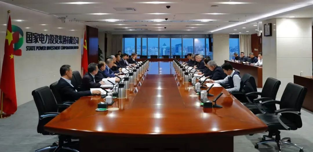 國家電投總經理、黨組副書記栗寶卿會見東方電氣總經理、黨組副書記張彥軍