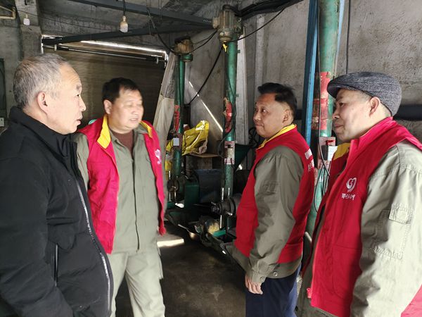 湖北竹溪供電公司嚴(yán)明從業(yè)紀(jì)，擦亮服務(wù)窗