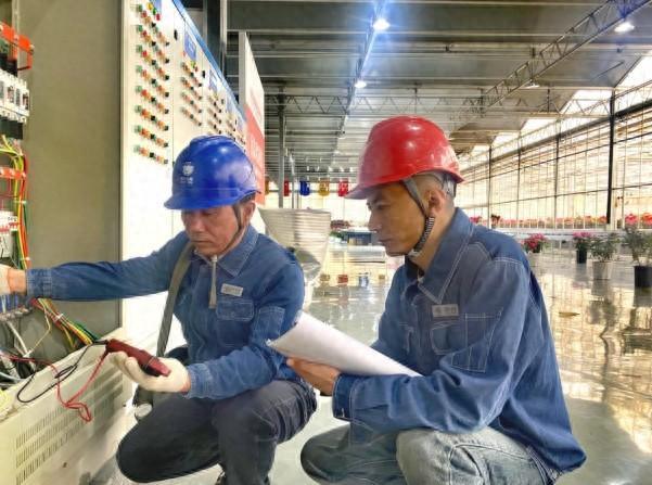 國網臨夏供電公司電力服務護航“春節(jié)經濟”