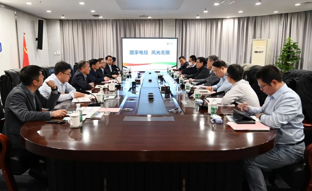 黃河水電公司黨委書記、董事長姚小彥會(huì)見國核電力院黨委書記、董事長李啟釗