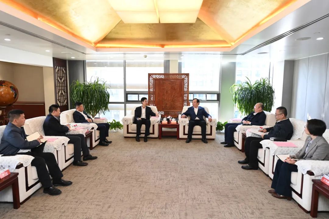 大唐國際黨委書記、董事長李凱會見中建五局黨委書記、董事長田衛(wèi)國